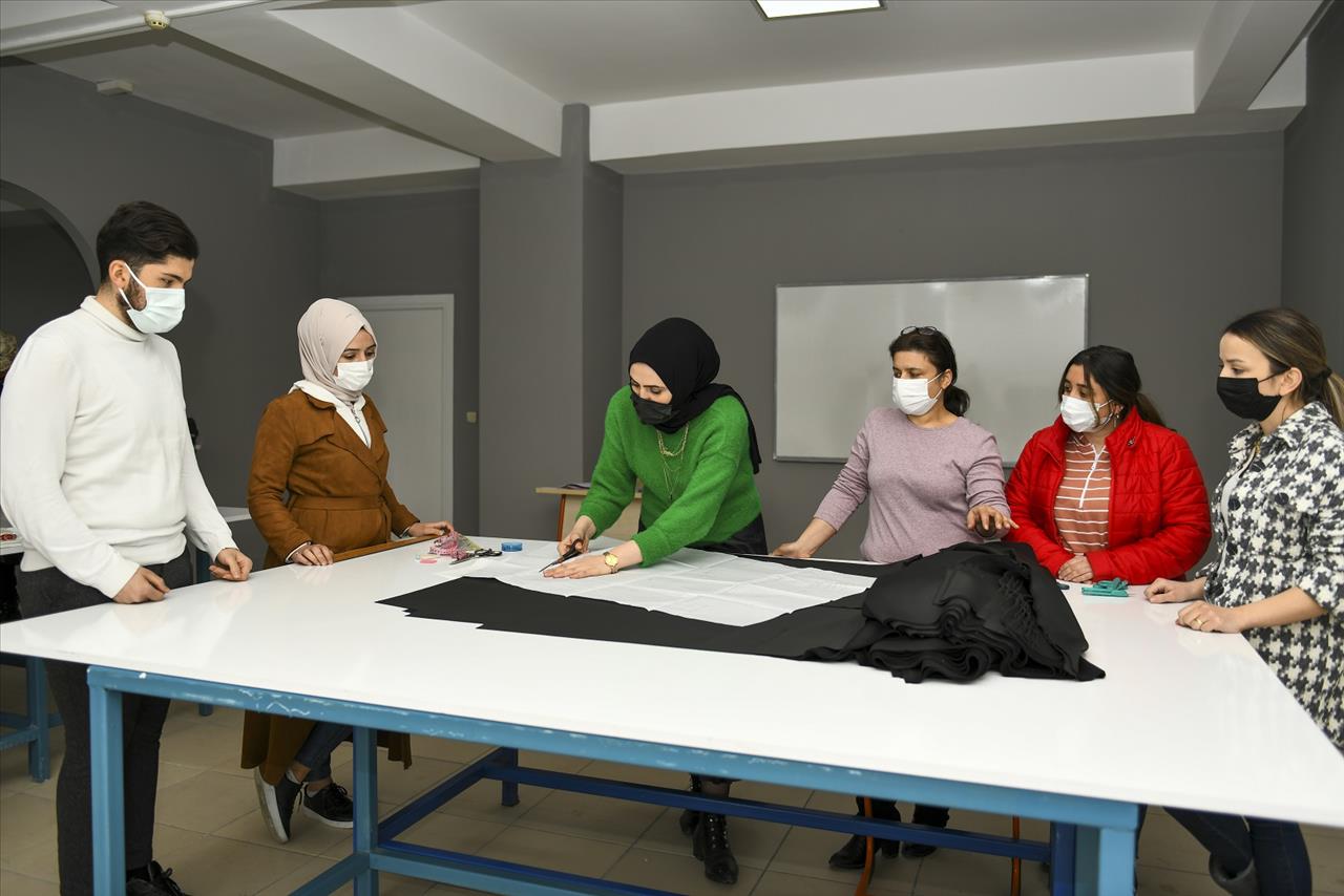 meslekiegitimkurslari ARGEMATRİS Teknoloji | Uzay Savunma ve Robotik Yüksek Teknolojileri ARGEMATRİS Teknoloji | Uzay Savunma ve Robotik Yüksek Teknolojileri